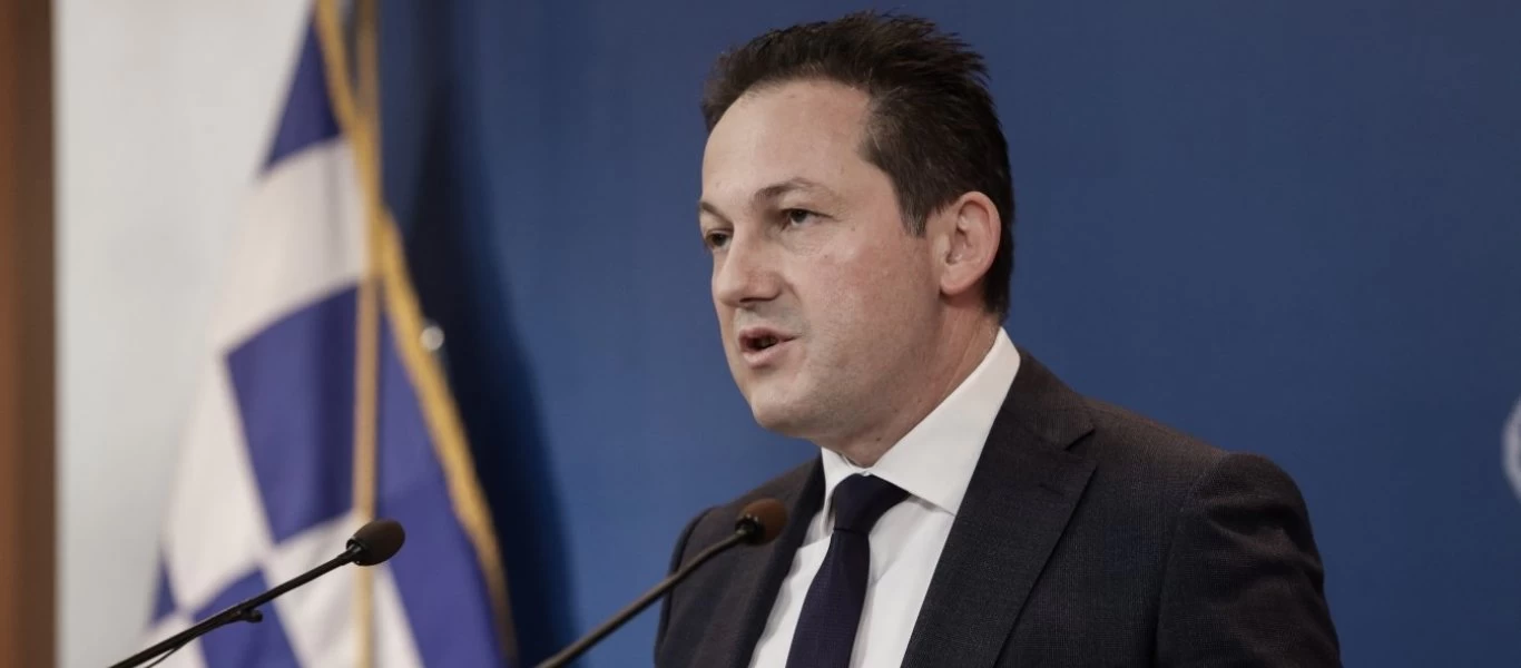 Στ.Πέτσας για Γ.Βαρουφάκη: «Να ζητήσει συγγνώμη και να αποδείξει ότι η Αίγινα είναι μόνιμη κατοικία του»